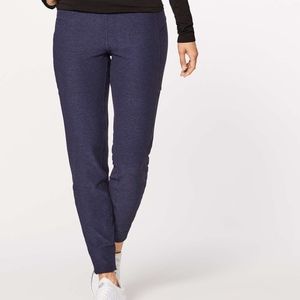NWT Lululemon Run On Jogger